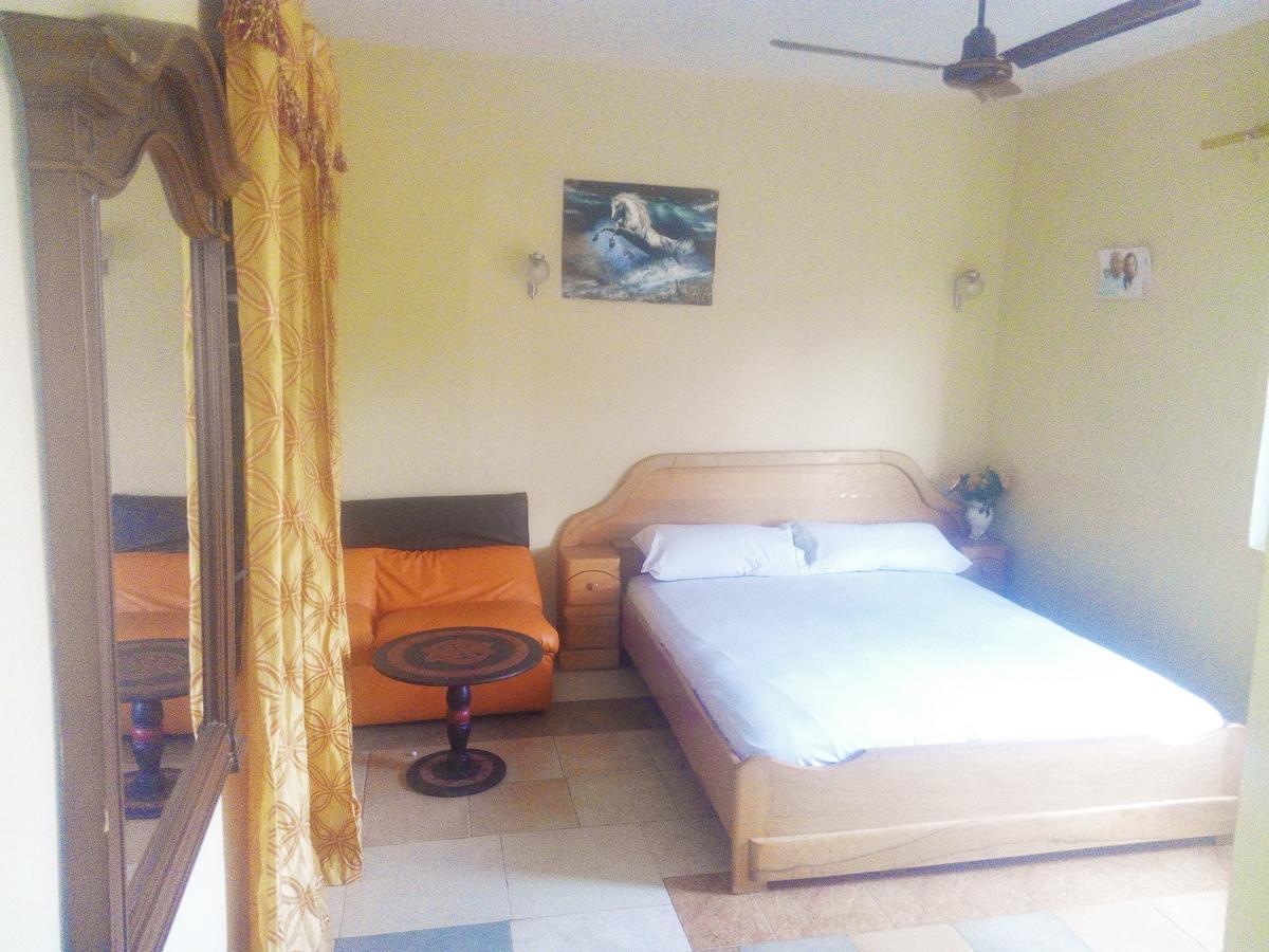 Open Space Hotel Kumasi Exterior foto